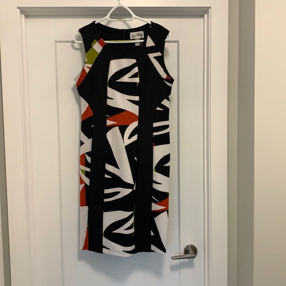 Joseph Ribkoff Knee Length Dress.